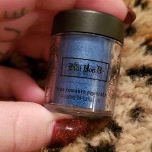 Kat von d True romance shadows JOHNETTE